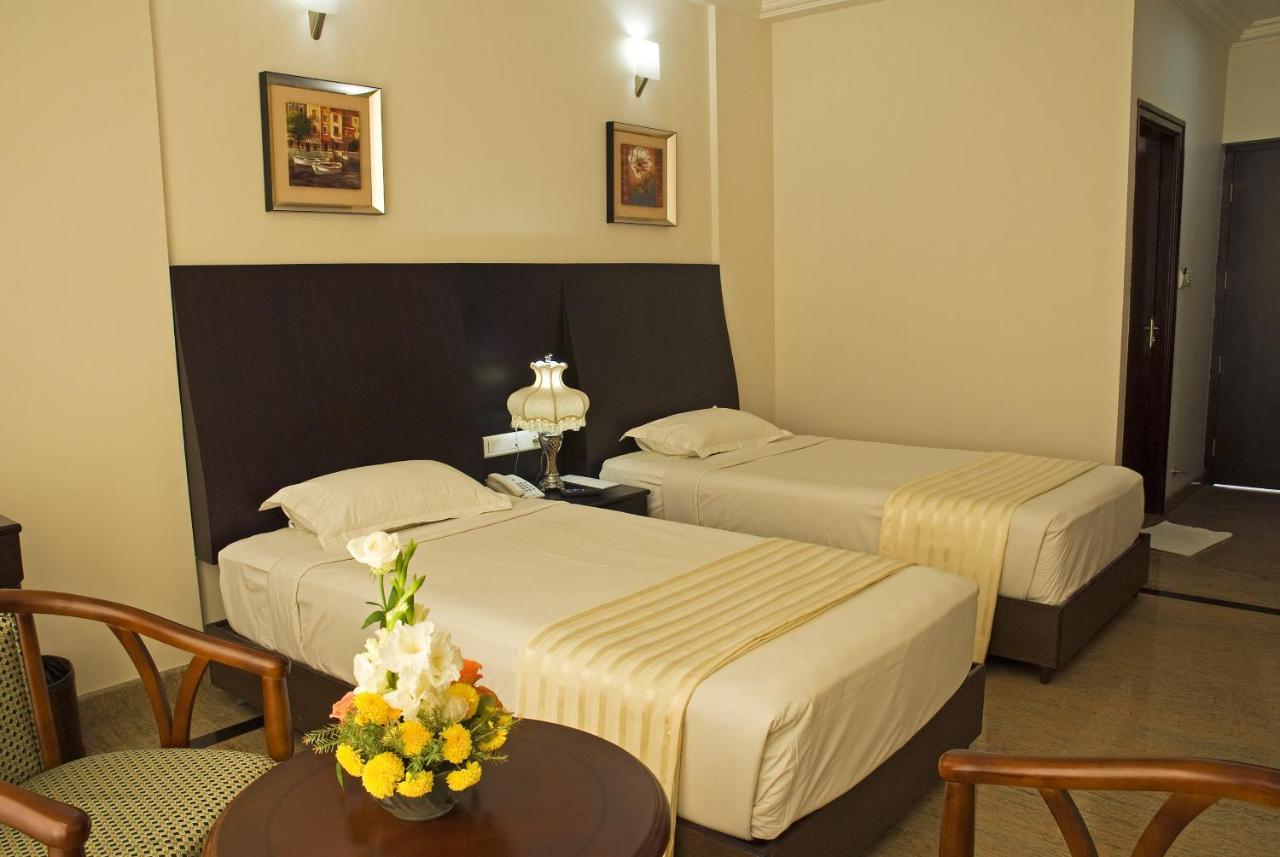 Kr Inn Hotel & Convention Centre Bangalore Exterior photo